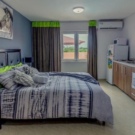 Omira Apartment Suites Willemstad Luaran gambar