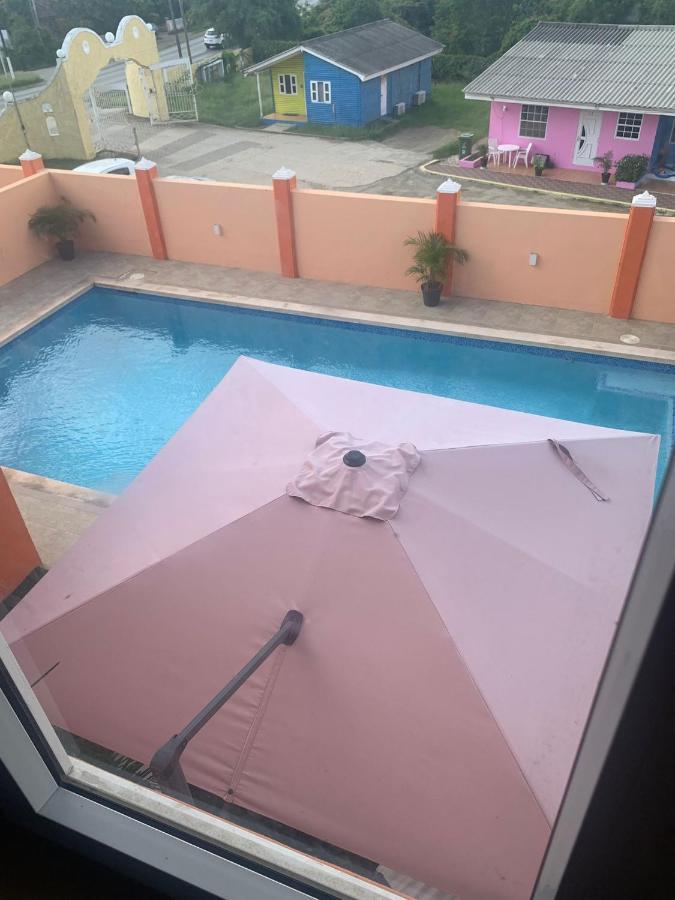 Omira Apartment Suites Willemstad Luaran gambar