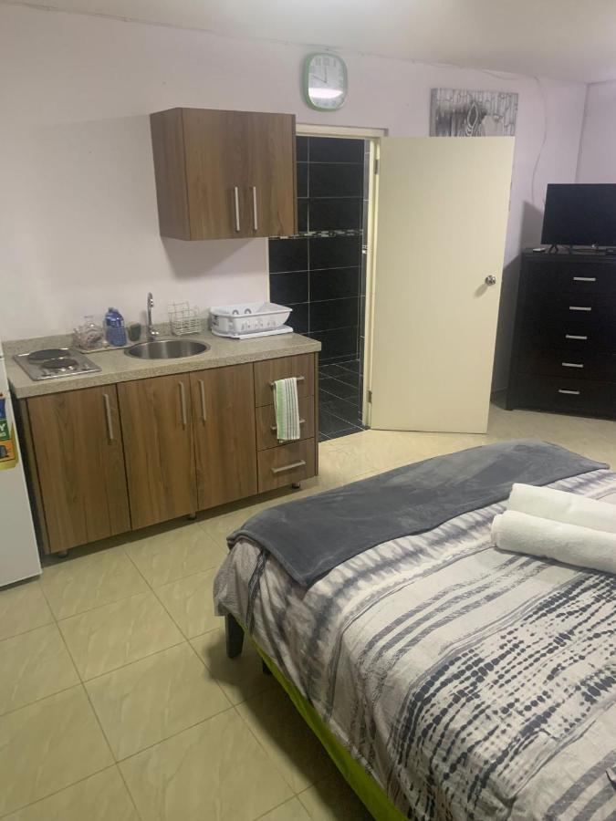 Omira Apartment Suites Willemstad Luaran gambar
